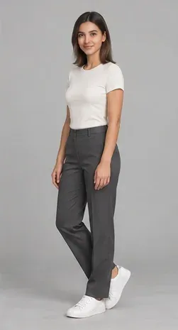 Fashion pose: Three-quarter left